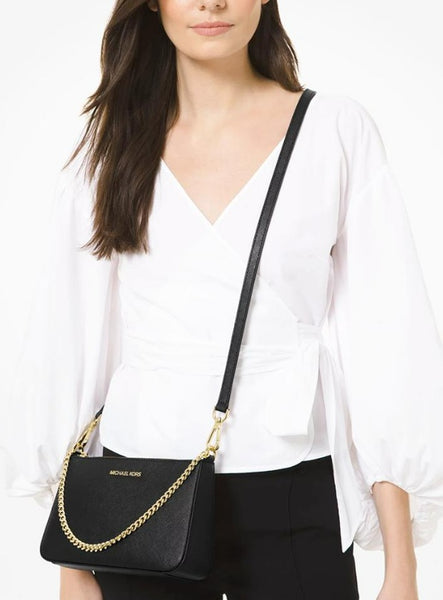 Crossbody MK negro Saffiano Leather letras Doradas